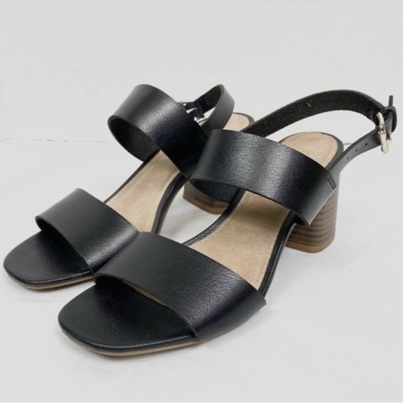 Old Navy Shoes - Old navy black block heel | size 8